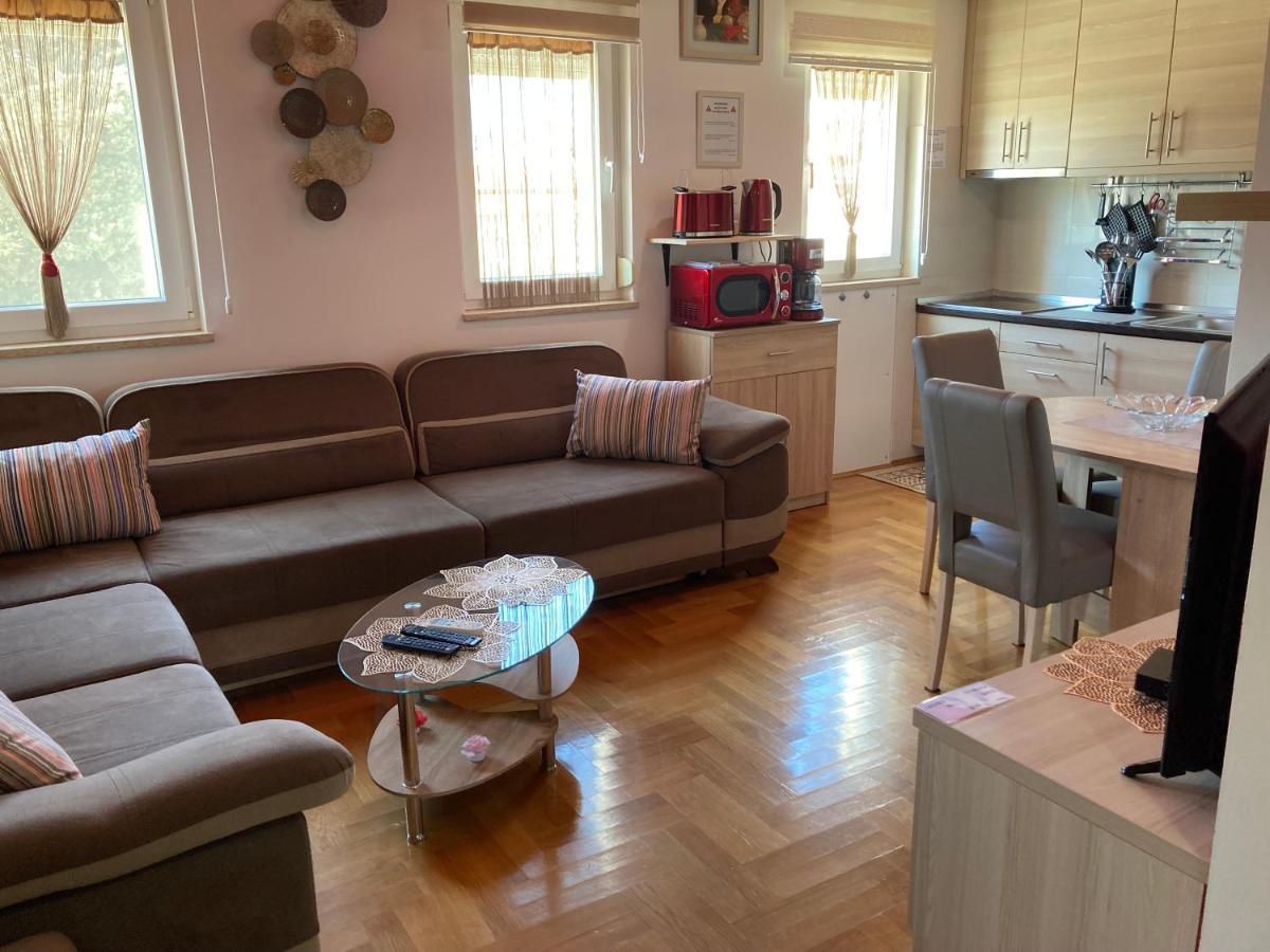 Apartment Capriati With Parking Garage أوماغ المظهر الخارجي الصورة