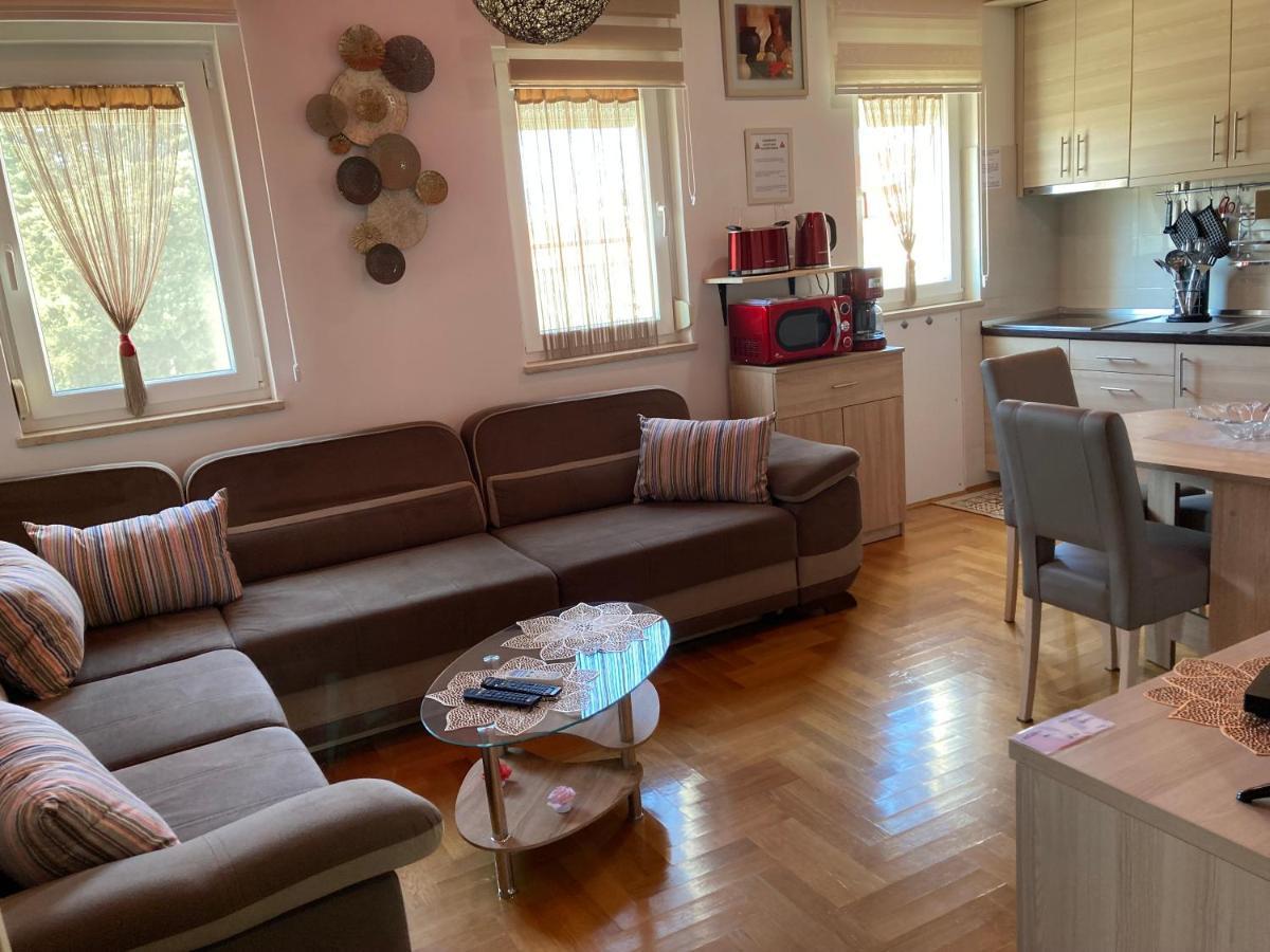Apartment Capriati With Parking Garage أوماغ المظهر الخارجي الصورة