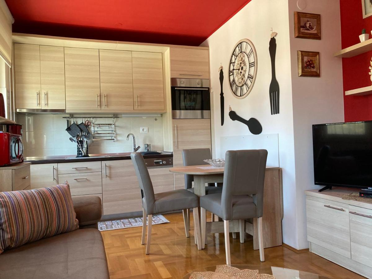 Apartment Capriati With Parking Garage أوماغ المظهر الخارجي الصورة
